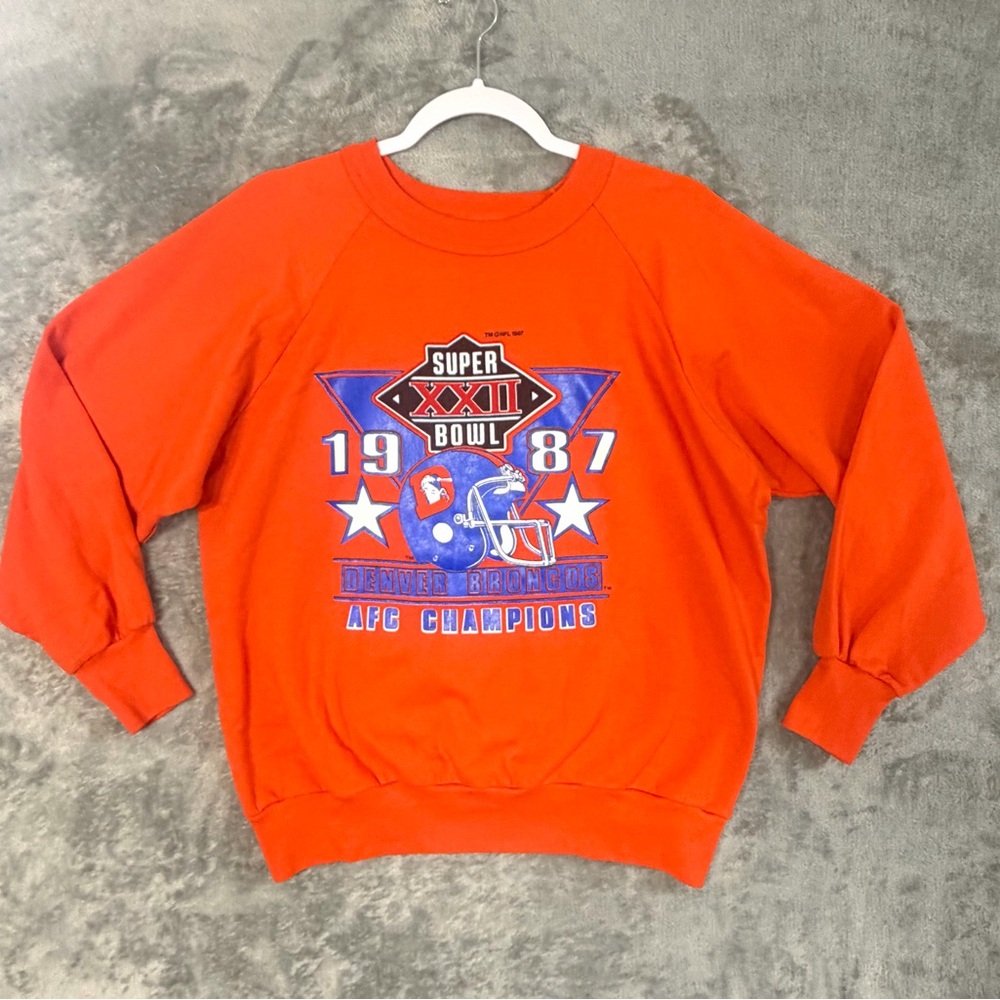 Vintage Denver Broncos Sweatshirt Medium 1987 Super Bowl Champions Pullover READ